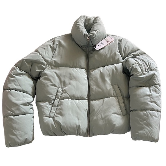 SOLD sage green puffy crop jacket - Picture 1 of 5